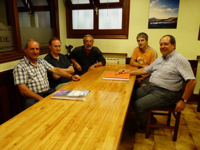 Peñakarga elkarte berria sortu dute auzolanerako