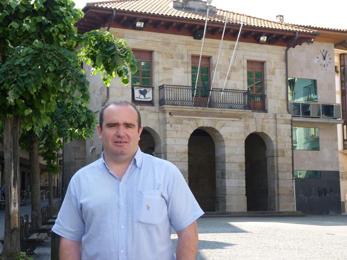 Aitor Urrutia, Eskoriatzako EAJko alkategaia: "Gazteria, kultura eta euskara arloetan zenbait patrimonizaziorekin bukatzea gura dugu"