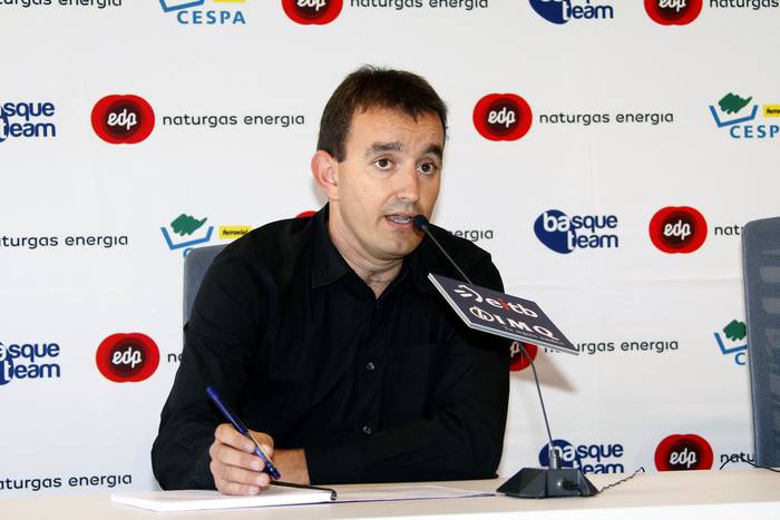Rafa Mungia: "Elite mailako kirolariei zerbitzu integrala eskaintzea da Basqueteam taldearen helburua"