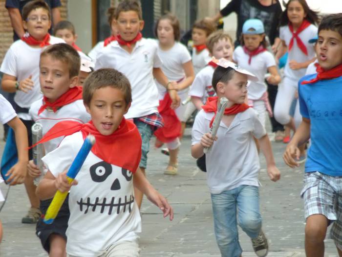 Arrasaten ere, gora San Fermin!
