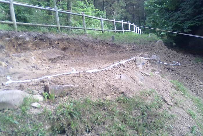 Bergarako Udalak San Martzial inguruak errespetuz tratatzeko eskaera egin die herritarrei