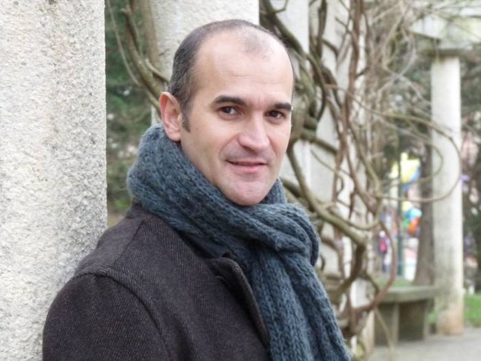 Mikel Intsausti: "Erabilitako olioa batzeko sistema berritzailea, iraunkorra eta erosoa da"